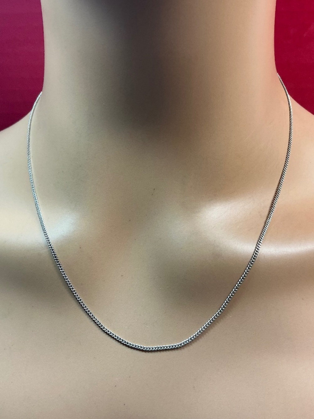 Vintage Sterling Silver Smaller Curb Links 🔗 Chain. 19 inches long